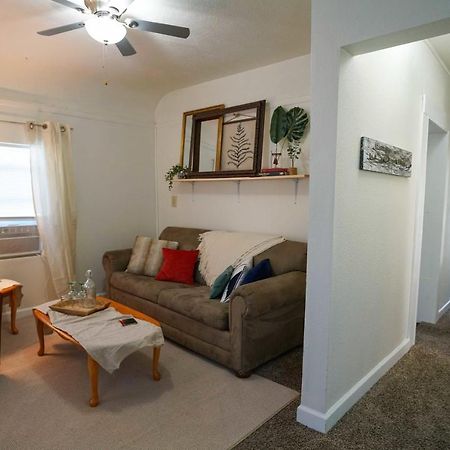 2 Bedroom Apartment Near Ndsu And Downtown Φάργκο Εξωτερικό φωτογραφία