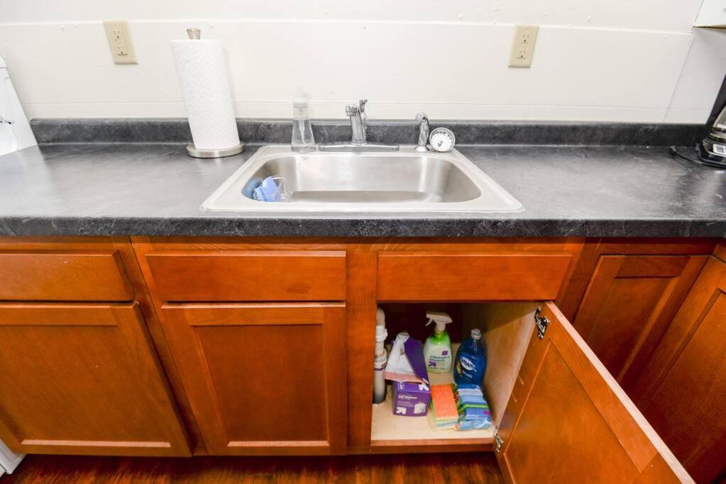 2 Bedroom Apartment Near Ndsu And Downtown Φάργκο Εξωτερικό φωτογραφία