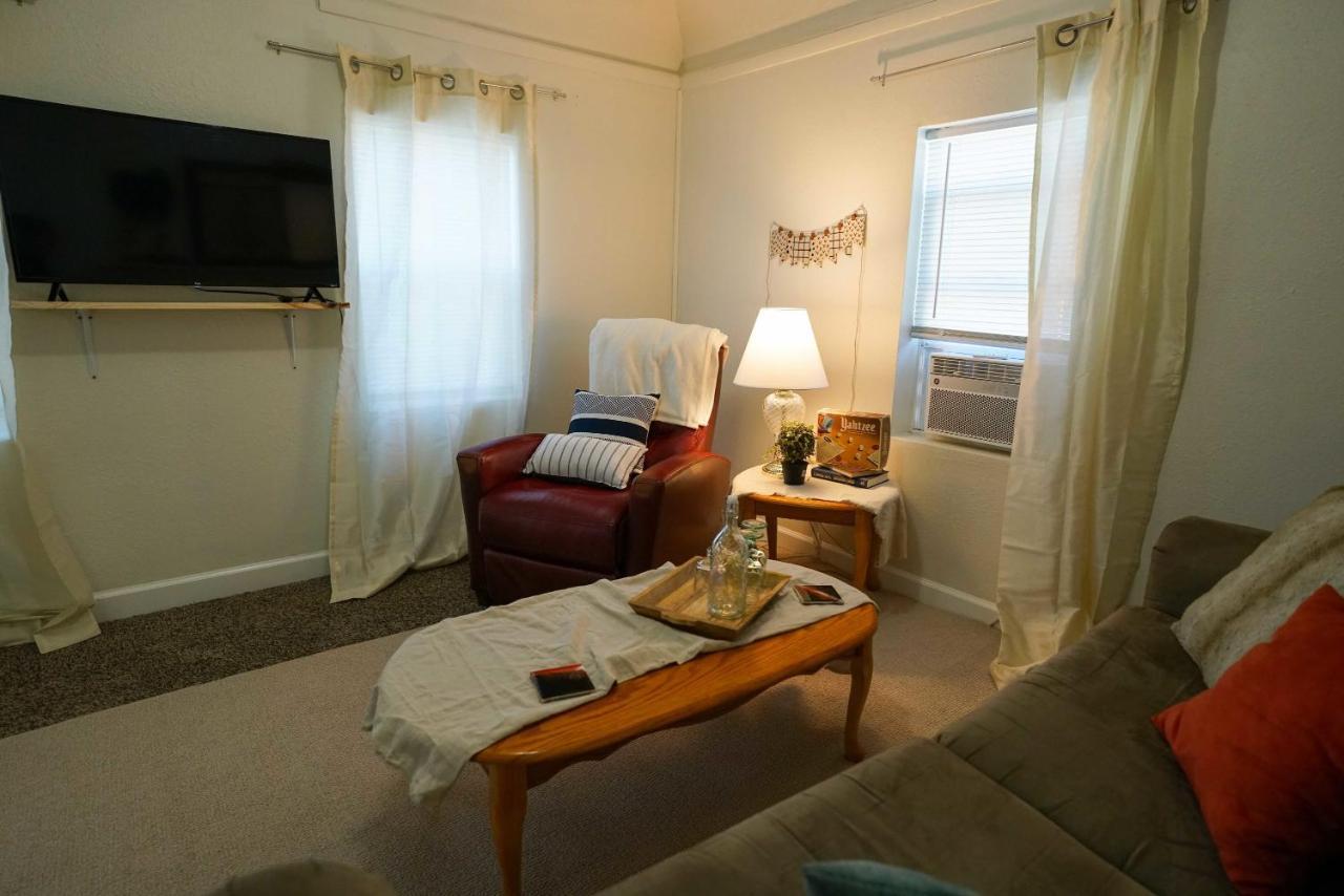 2 Bedroom Apartment Near Ndsu And Downtown Φάργκο Εξωτερικό φωτογραφία