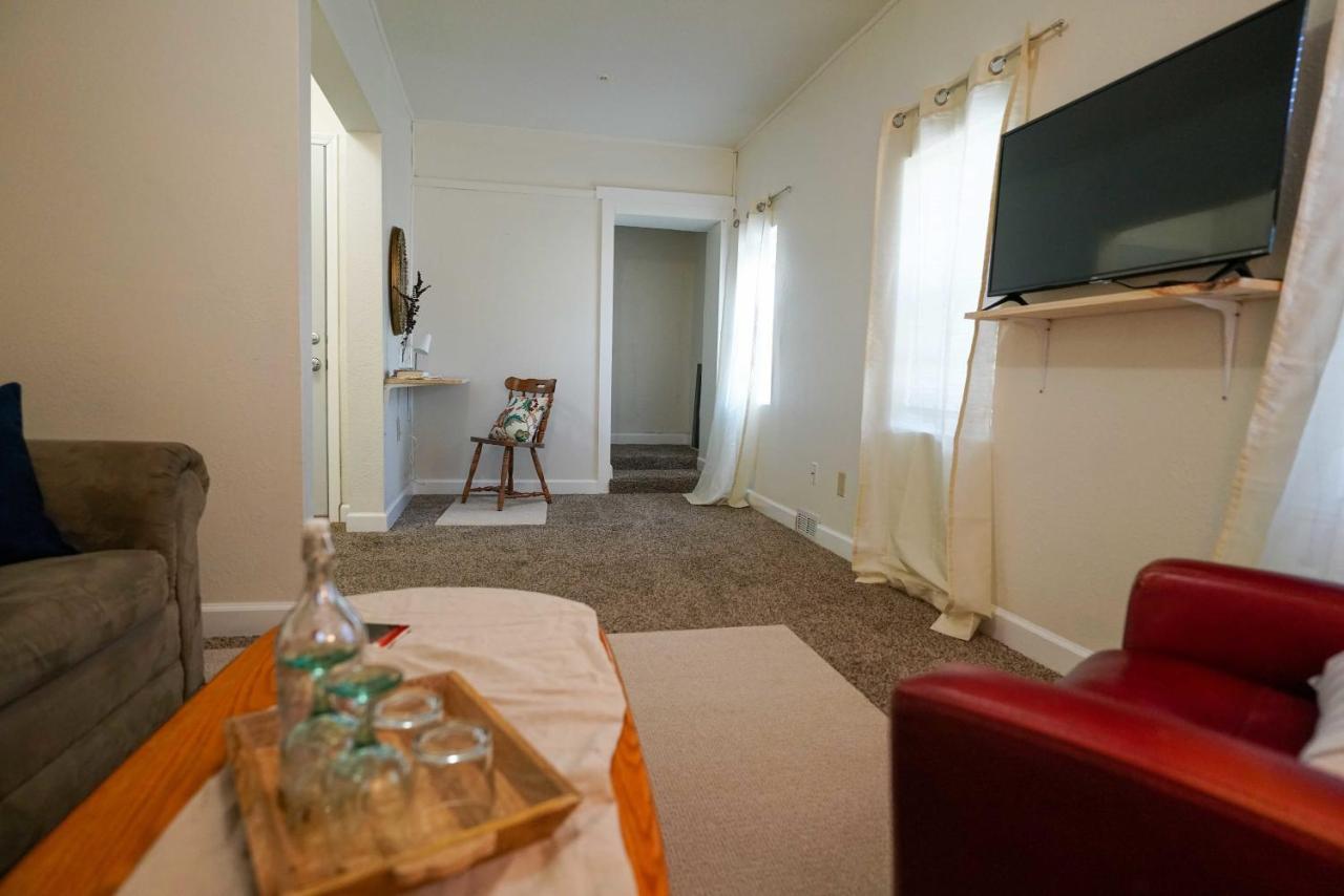 2 Bedroom Apartment Near Ndsu And Downtown Φάργκο Εξωτερικό φωτογραφία